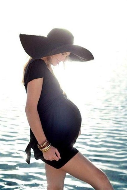Ce haine să aleagă pentru femeile însărcinate în timpul verii