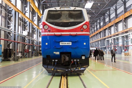 Cum se asamblează locomotivele în Kazahstan