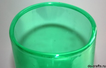 Cum să rotunji marginile unei sticle de plastic