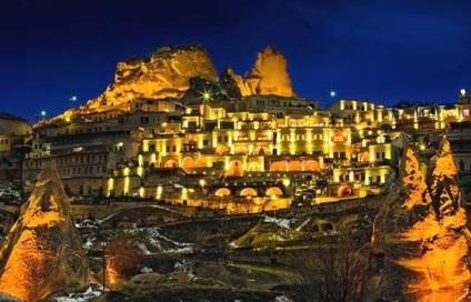 Cappadocia - așezare rock în Turcia