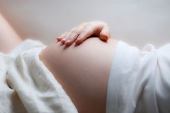 Amikor striák jelennek meg a has terhesség alatt striák a terhesség alatt