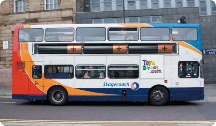 Publicitatea creativă pe autobuze (58 fotografii)