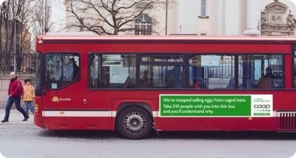Publicitatea creativă pe autobuze (58 fotografii)
