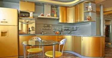 Bucătărie în culoare metalică