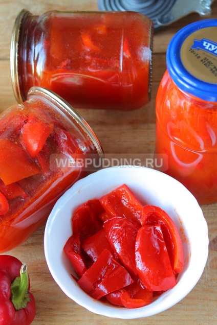 Lecho de ardei bulgăresc cu pastă de roșii, cum să gătești