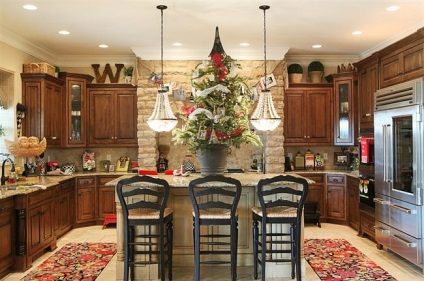 Cele mai bune idei pentru decorarea bucătăriei și a altor încăperi ale casei pentru noul an