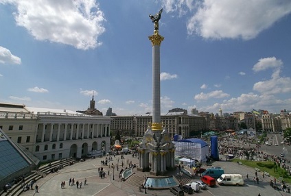 Piața Independenței este piața principală a orașului Kiev