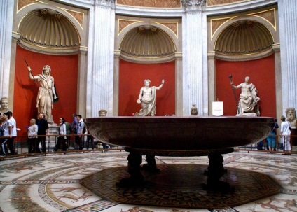 Vatikáni Múzeumok, hogy szükséges látni, hogy a pápai rezidencia