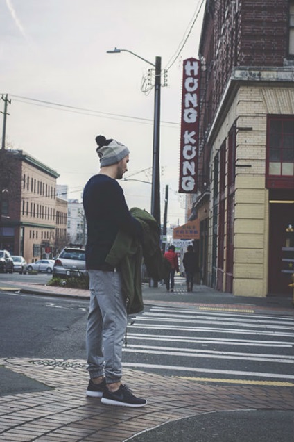 Pantaloni bărbați joggers - cu ce să poarte, fotografie