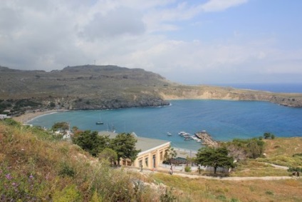 Pe Bukahs în Rhodos (o călătorie în Grecia cu mașinile închiriate)