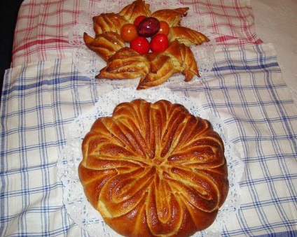 Pregătirea prăjiturilor și a rulourilor în conformitate cu metoda de testare valentina zurkan 2, gospodină