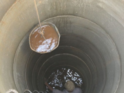 Szivattyúzás szennyvíz kutak tisztítása és öblítése