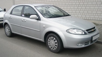 Tragerea lacttilor chevrolet, desenul chevrolet lacetti, legaturile din piele, automobile