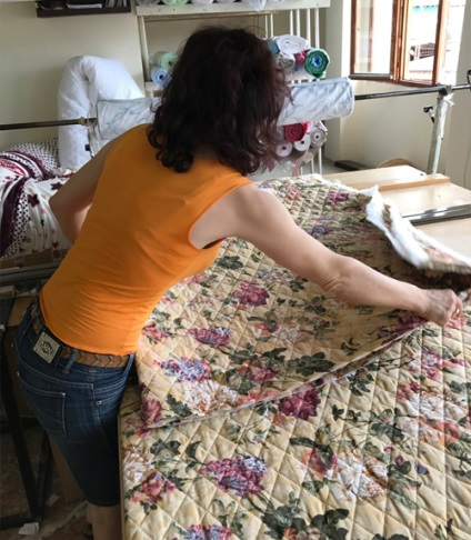 Pernele din Soci și lenjerie de pat de la producător, perne și textile de la producător