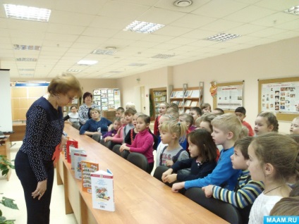 Vizitarea bibliotecii școlare