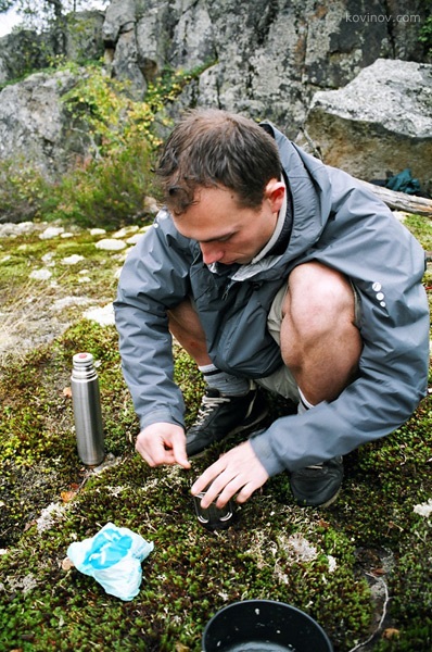 Trekking în jurul insulei Kilpol