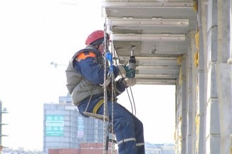 A fajta és típusú szellőztetett homlokzatok