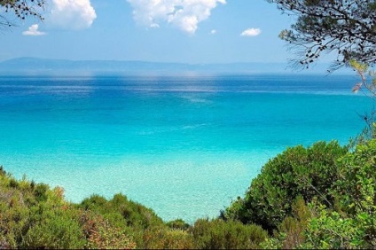 Plaja Sani din Halkidiki - cea mai bună stațiune din Grecia continentală