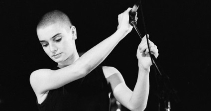 Sinead O'Connor este spitalizat de urgență și urmează tratament la spital