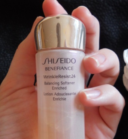 Shiseido Benefiance wr24 set de recenzii miniaturale