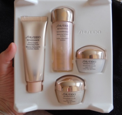 Shiseido Benefiance wr24 set de recenzii miniaturale