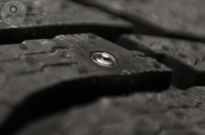 Svédek fejleszteni gumiabroncsok aktivált tüskés gumiabroncs és kerék
