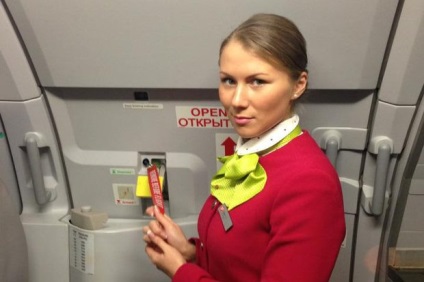 Senior însoțitor de zbor Daria Gorlov „omul meu mă cheamă o pasăre migratoare“, articol, știri