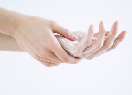 Uscăciunea pielii mâinii provoacă tratament