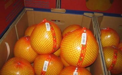 Th, purificați și păstrați pomelo