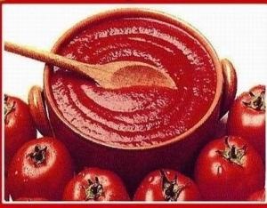 Pasta de tomate este un produs alimentar concentrat