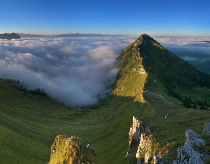 Lumea minunată a noriilor