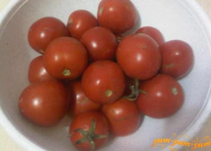 Îngăduiește-te de o tomată