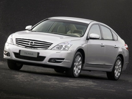 Kiválasztása egy használt Nissan Teana (J32), az autógyártásban omega 2