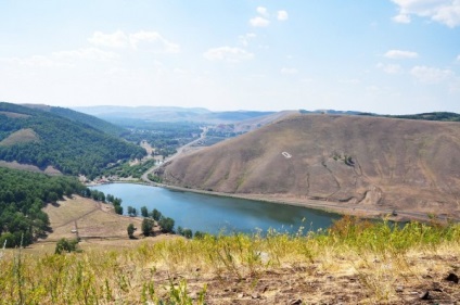 Rezervoarele din Republica Bashkortostan - trei șuruburi