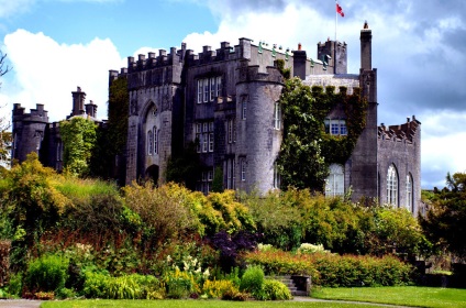 Castelul Birr din Irlanda istorie, atracții, parc