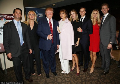 Trump felesége - Malania Trump, életrajz, fotó az ő fiatal, gyerekek - a férjek és feleségek csillagok