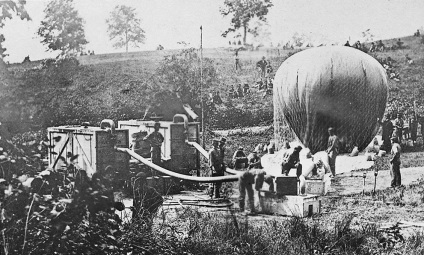 10 Fapte curioase din istoria aeronauticii sau atunci când primul balon cu un coș pentru