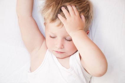 12 Simptome ale problemelor de sănătate ale unui copil care nu pot fi ignorate