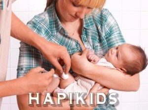 8 modalități de a ușura durerea după vaccinarea copilului dumneavoastră, toate pentru un copil fericit!