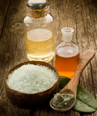 Aromaterapie la domiciliu retete pentru utilizarea de uleiuri esențiale în cosmetologie