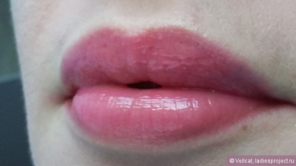 Lip gloss infailibil (nuanta 305 miami neon neon) de la l-oreal - recenzii, poze si pret