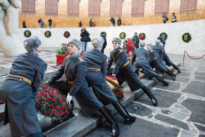 Săptămâni ale militarilor de gardă de onoare (36 fotografii) - trinikisi
