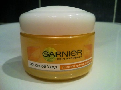 Crema de zi din ridurile garnier skin naturals - comentarii despre cosmetice