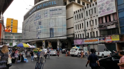 Cum să ajungeți de la aeroportul Bangkok până la centru pe toate căile și prețurile