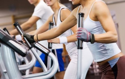 Cum să te îmbraci în sala de gimnastică, sfaturi site-ul!