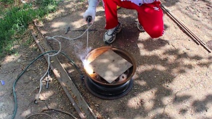 Cum de a face un brazier de pe un disc de masina