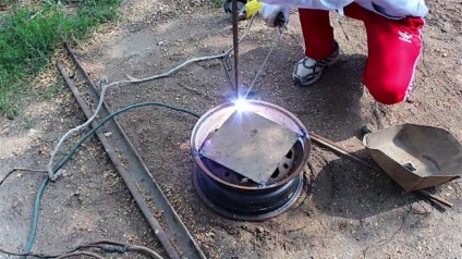 Cum de a face un brazier de pe un disc de masina