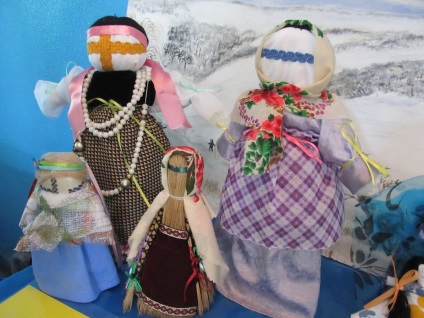 Jucării Dolls-motanki, amulet magic sau etno-suvenir