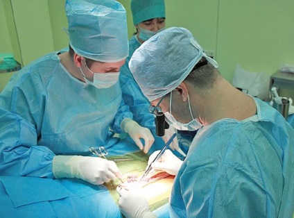 Tratamentul hemoroizilor fără intervenție chirurgicală la St. Petersburg