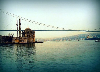 Ortakoy mecset - a múzsája a Boszporusz - Isztambul szakértő